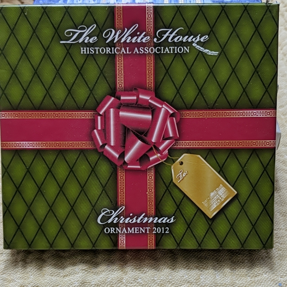 2012 White House Historical Association ornament